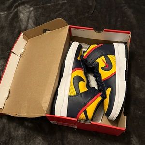 Nike Dunk High ‘Michigan’